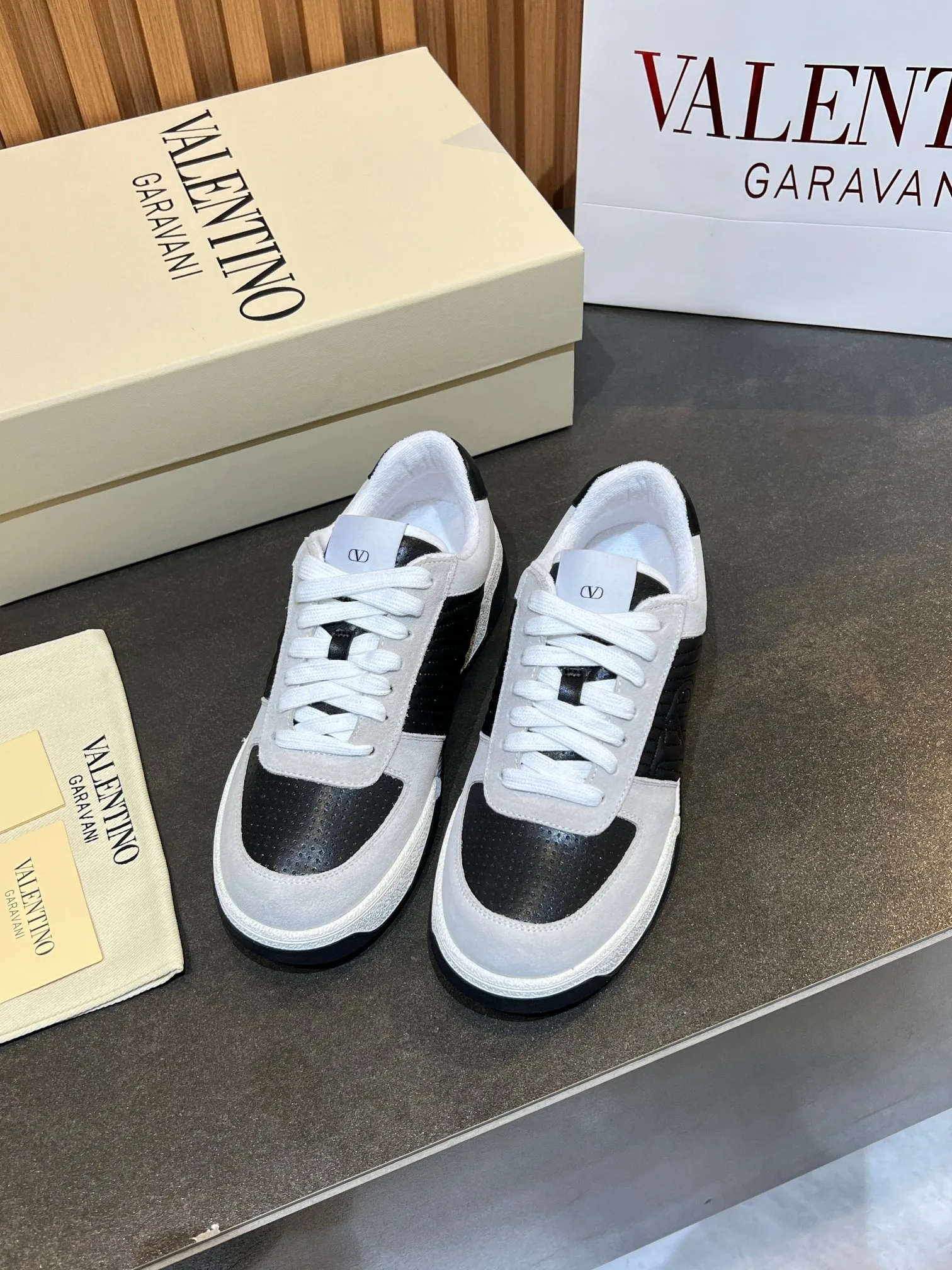 Valentino Sneakers