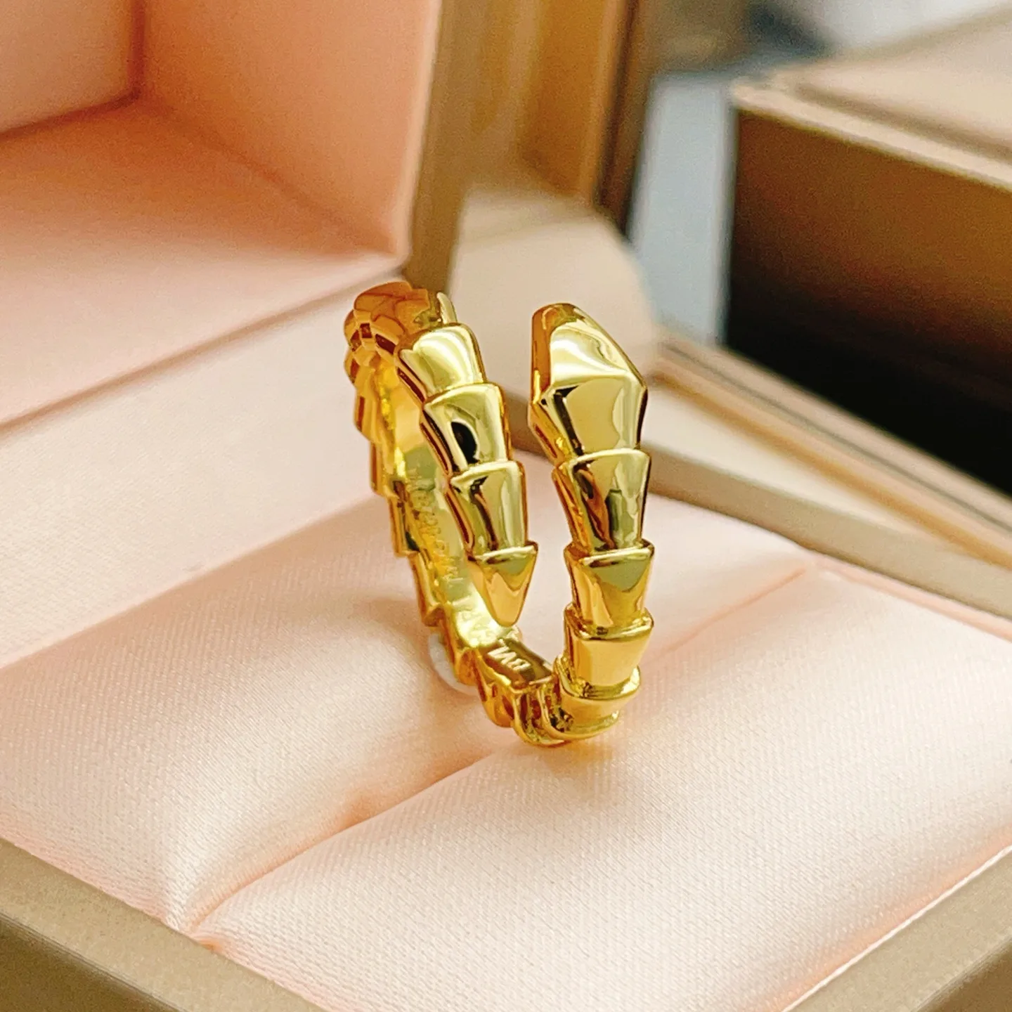 Bvlgari Ring