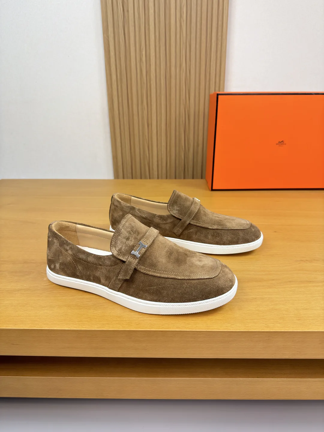 Hermès Sneakers
