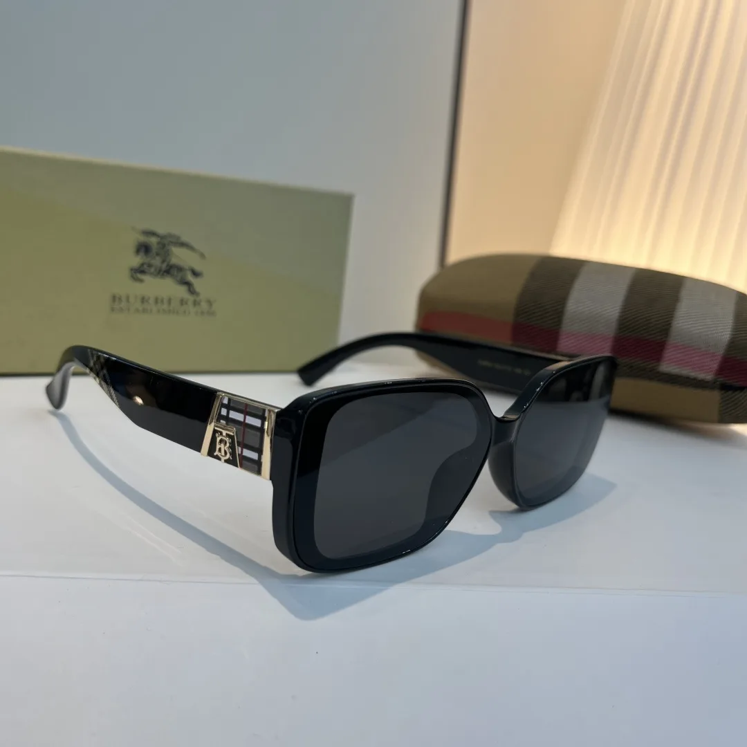 Burberry Sunglasses