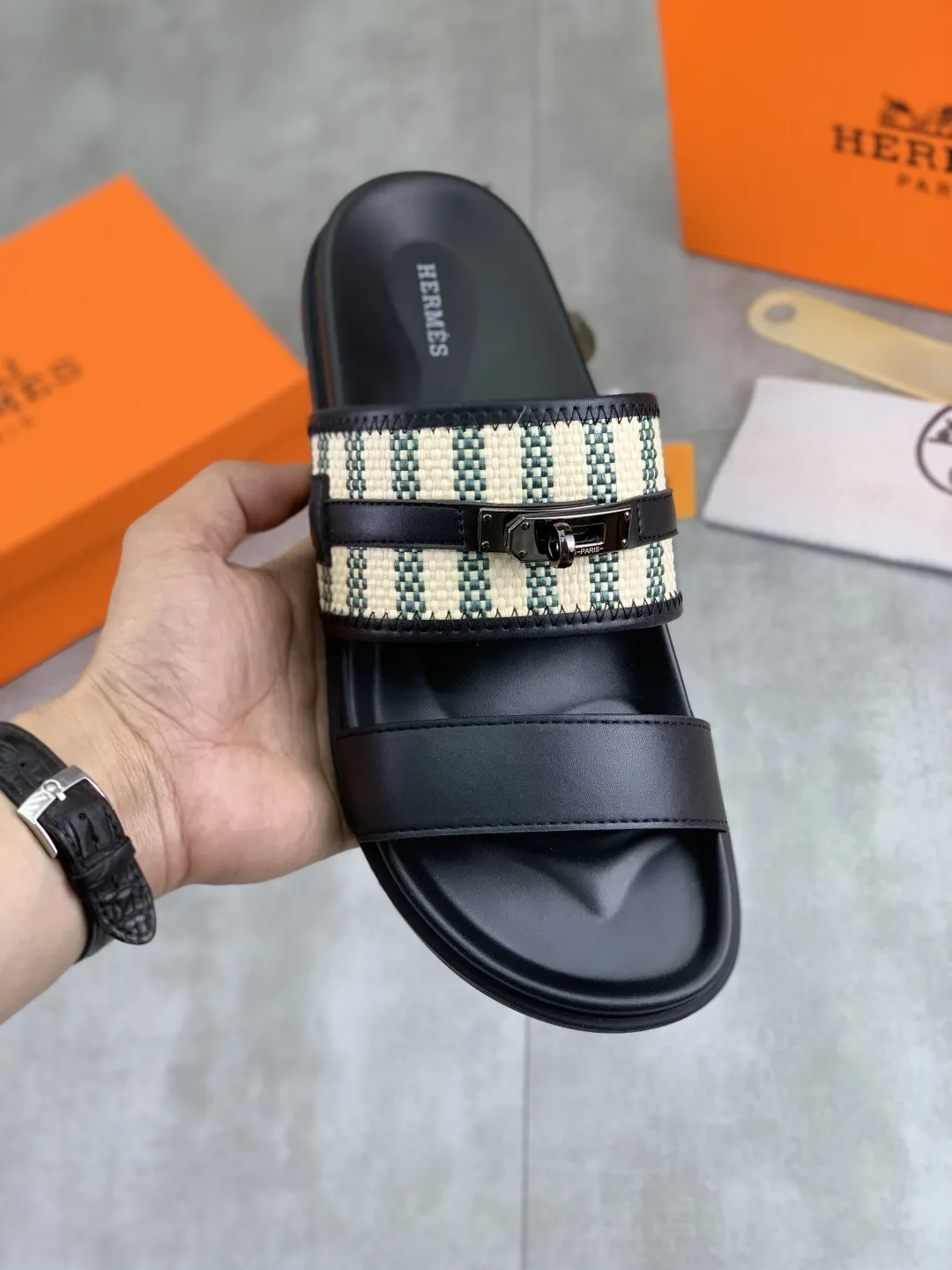 Hermès Slippers