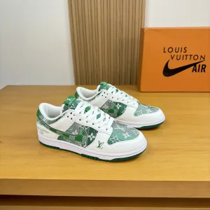 Dior Sneakers