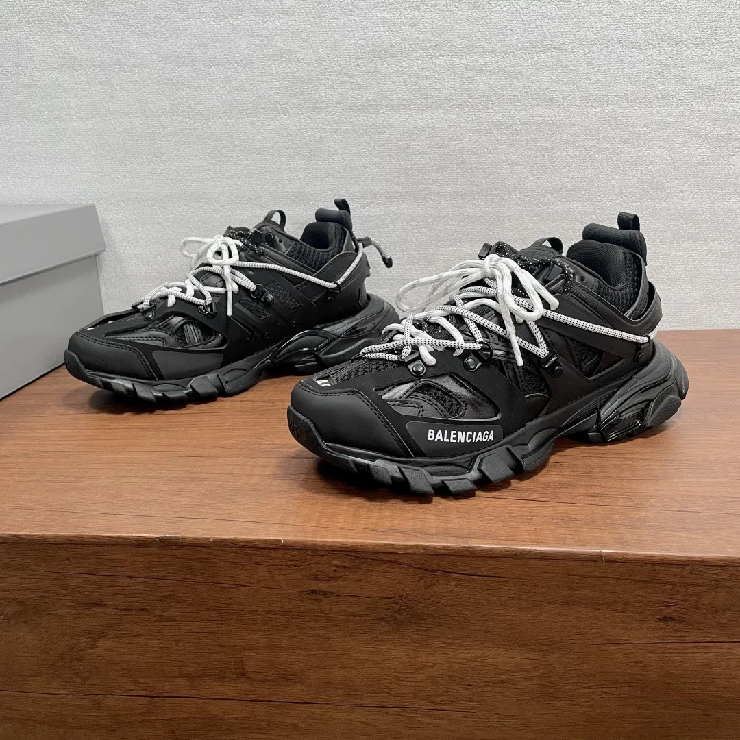 Balenciaga Sneakers