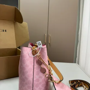 Coach Bucket Bag