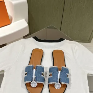 Hermès Slippers