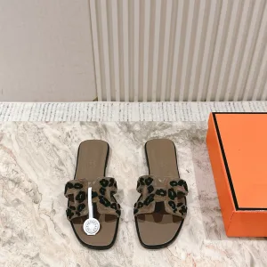Hermès Slippers