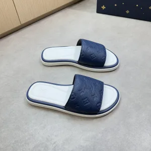 Louis Vuitton Slippers