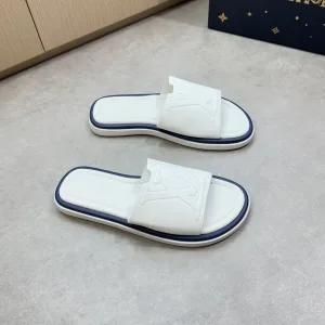 Louis Vuitton Slippers