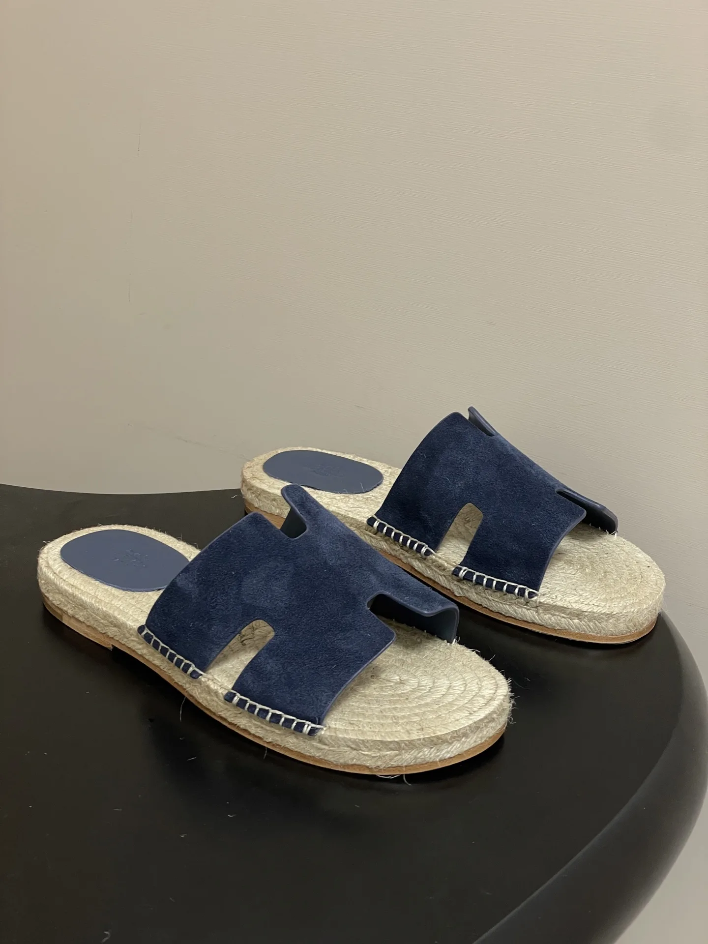 Hermès Slippers