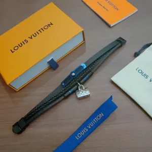 Louis Vuitton Necklace