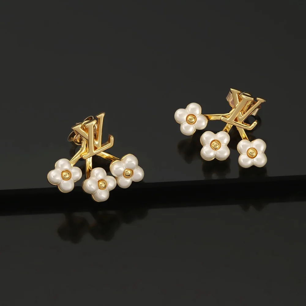 Louis Vuitton Brooch