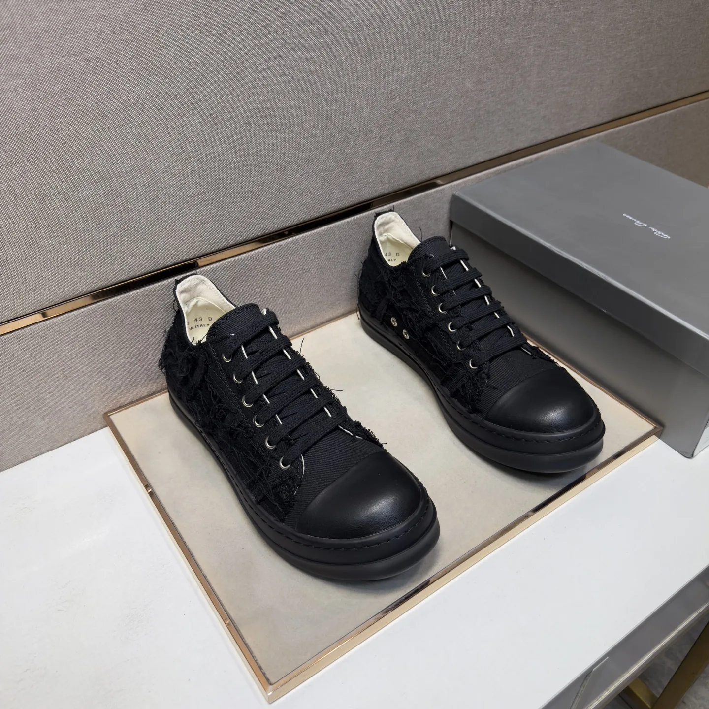 Vince Casual Shoes