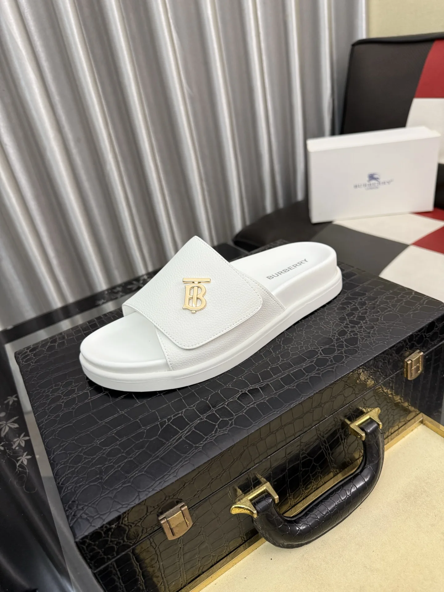 Burberry Sandals
